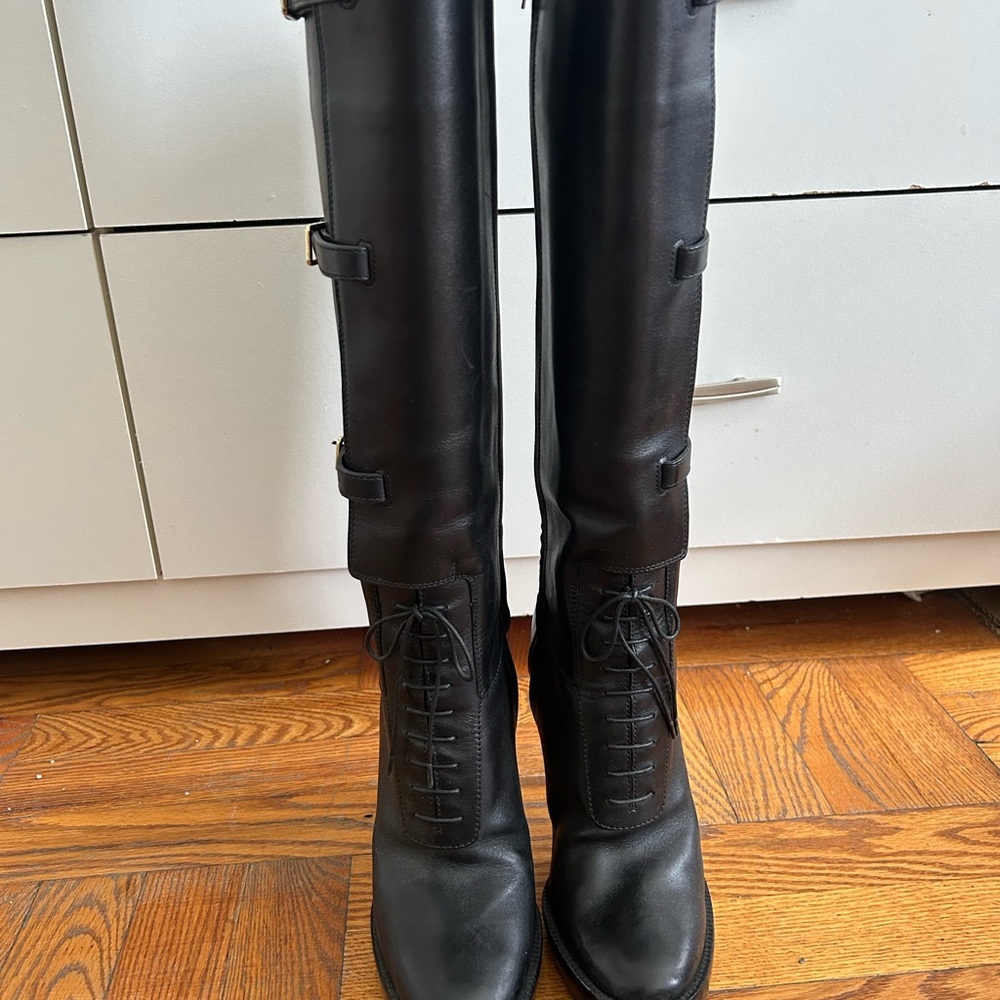 Burberry Black Leather Boots